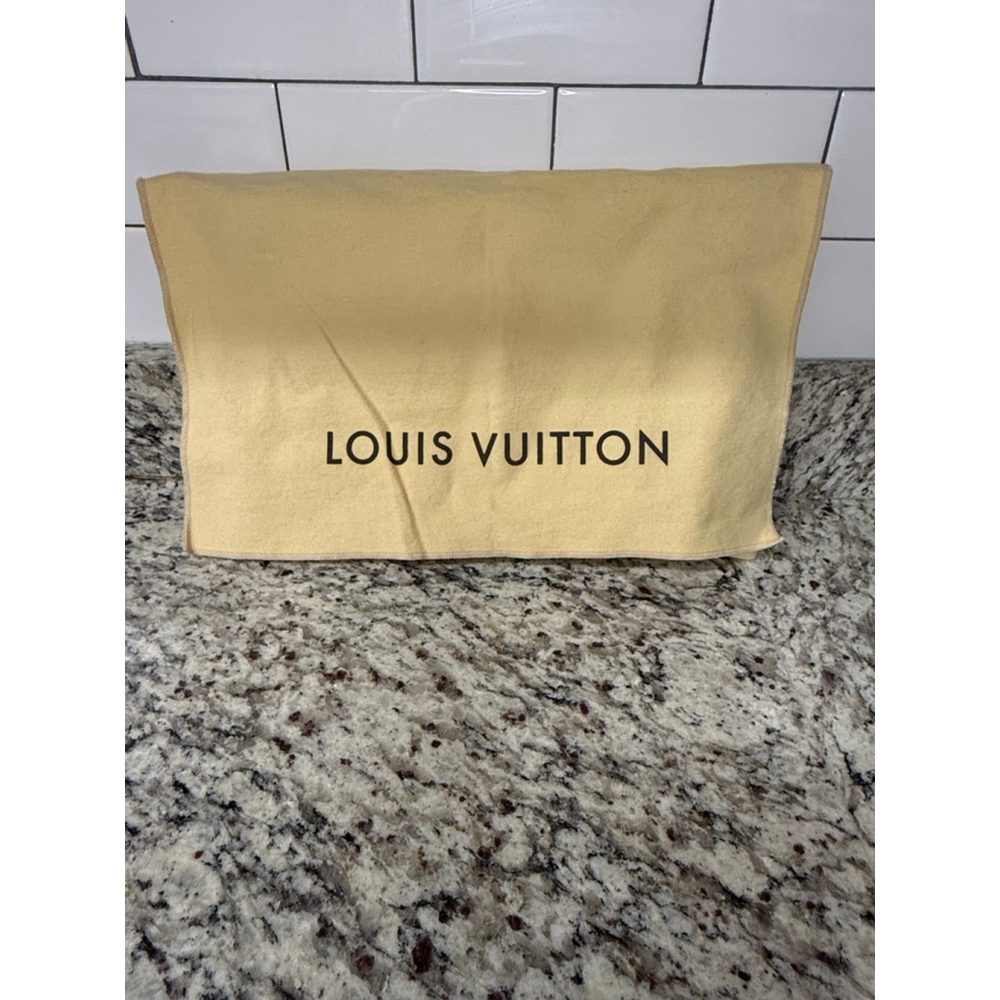 Women's Louis Vuitton Monogram Brown Tan Clutch - Picture 3 of 13